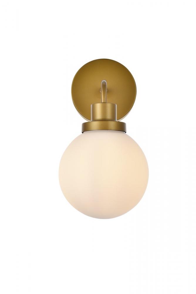 Hanson 1 light bath sconce in brass with frosted shade